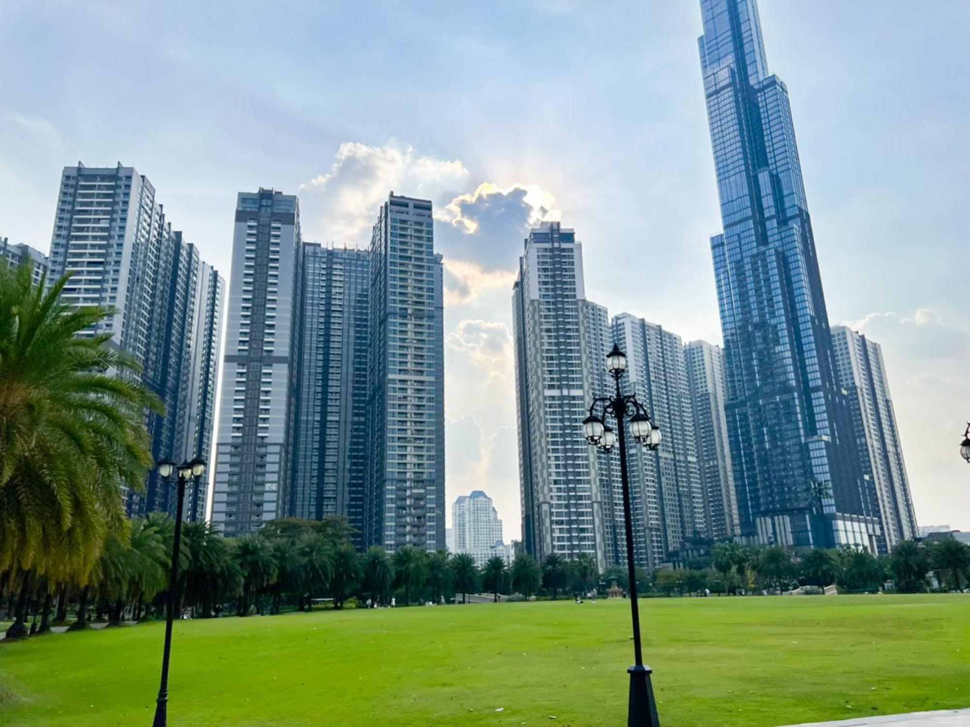 Sky Park Apartment - Vinhomes Central Park Ho Chi Minh-stad Buitenkant foto